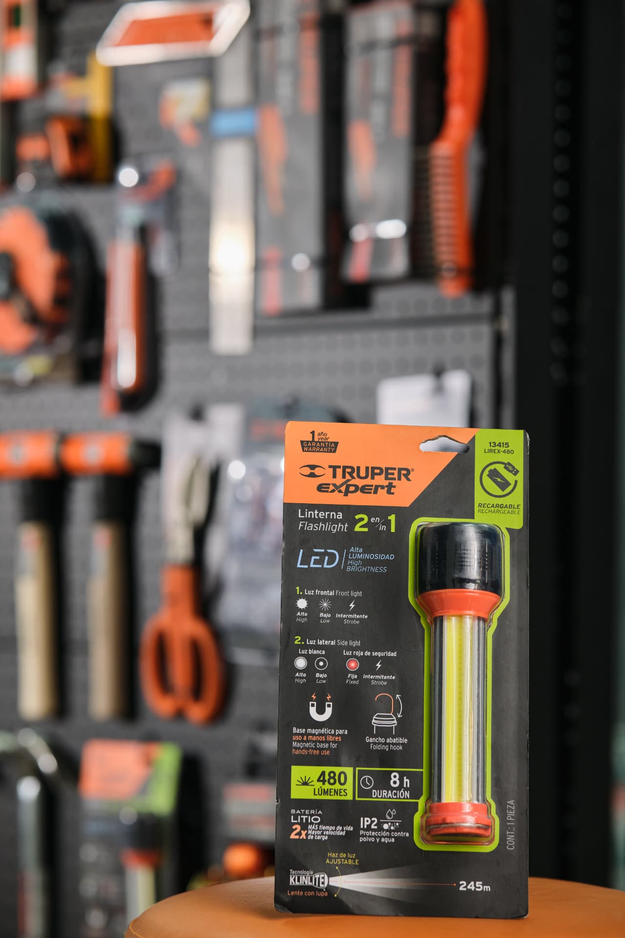 Linterna LED 2 en 1 Recargable 480 Lúmenes