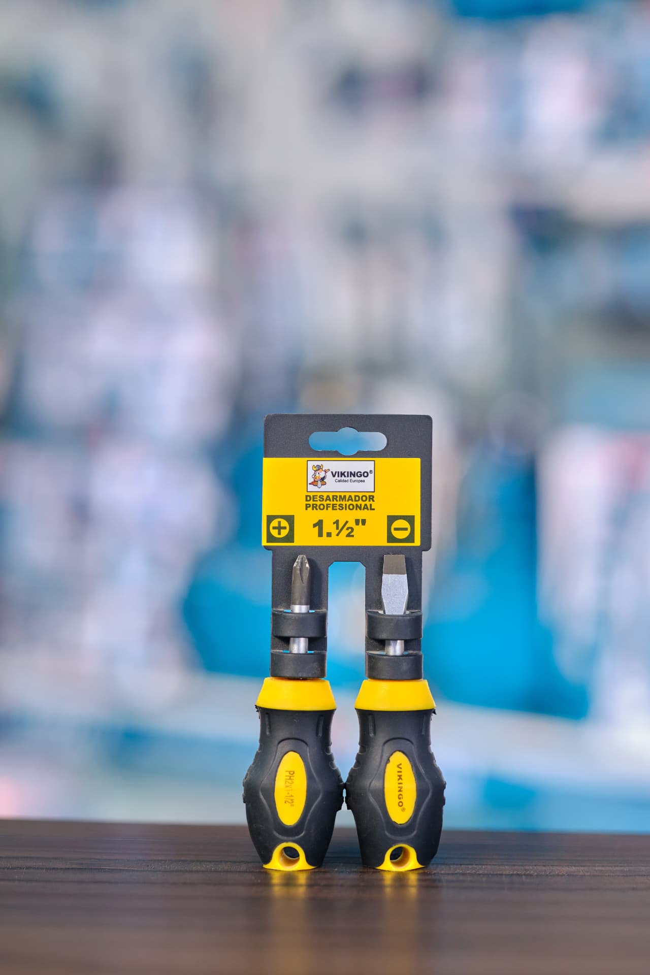 Desarmadores Profesionales 1.1/2" (Plano y Cruz)